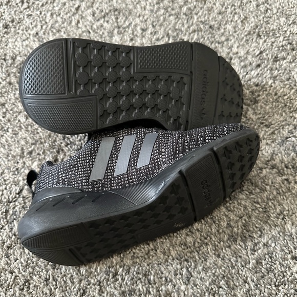 Kids adidas - Picture 2 of 4